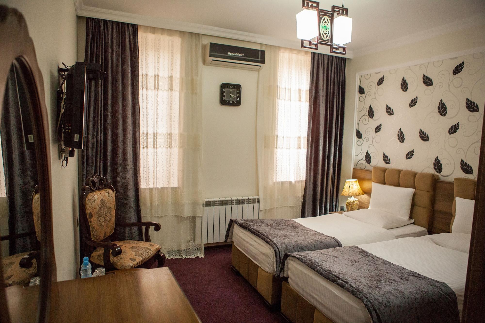 Issam Hotel & Spa Шеки Экстерьер фото