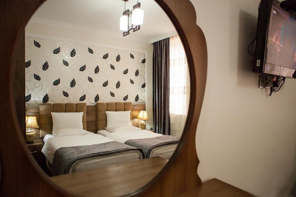 Issam Hotel & Spa Шеки Экстерьер фото