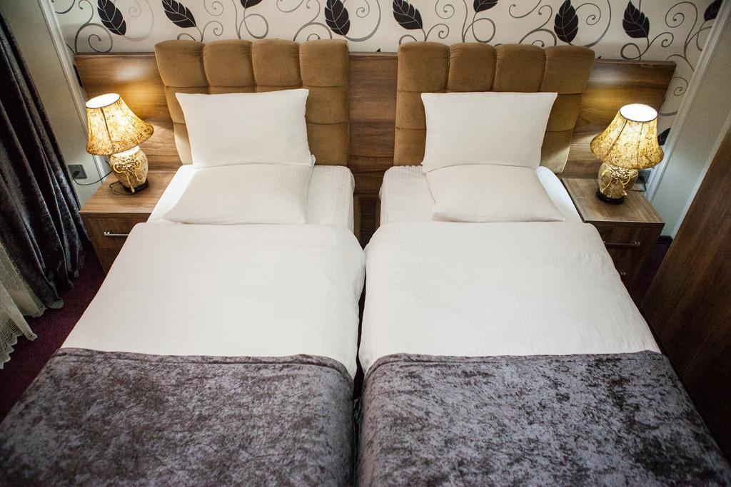 Issam Hotel & Spa Шеки Экстерьер фото