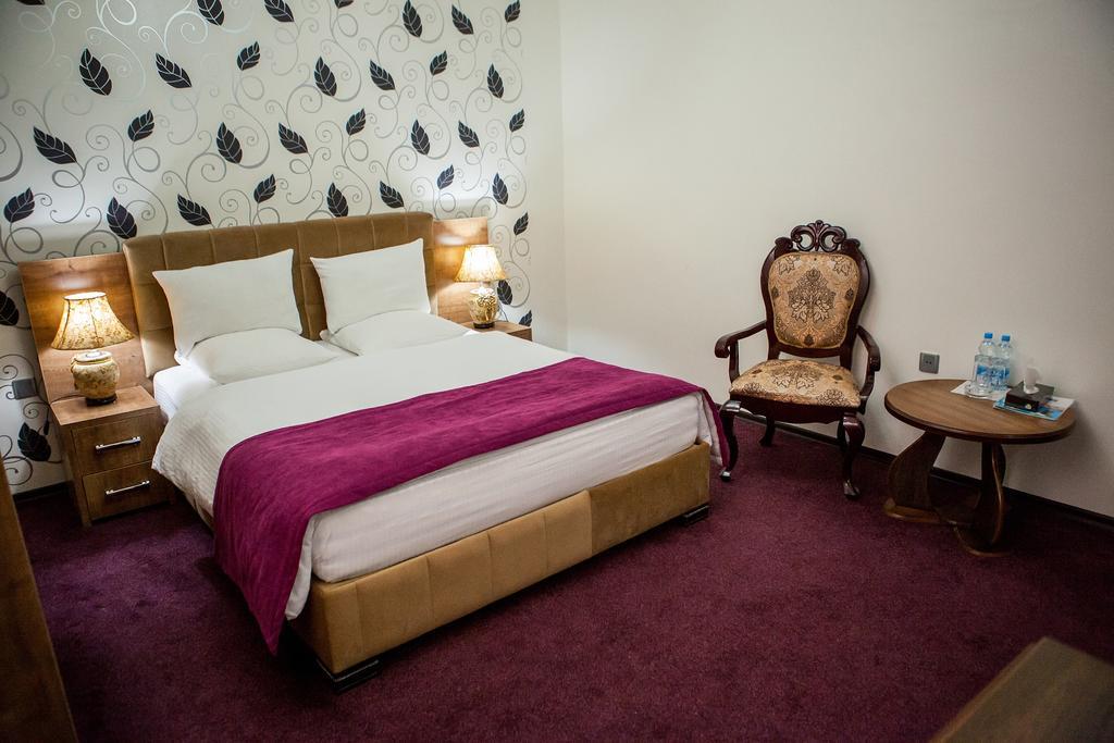 Issam Hotel & Spa Шеки Экстерьер фото