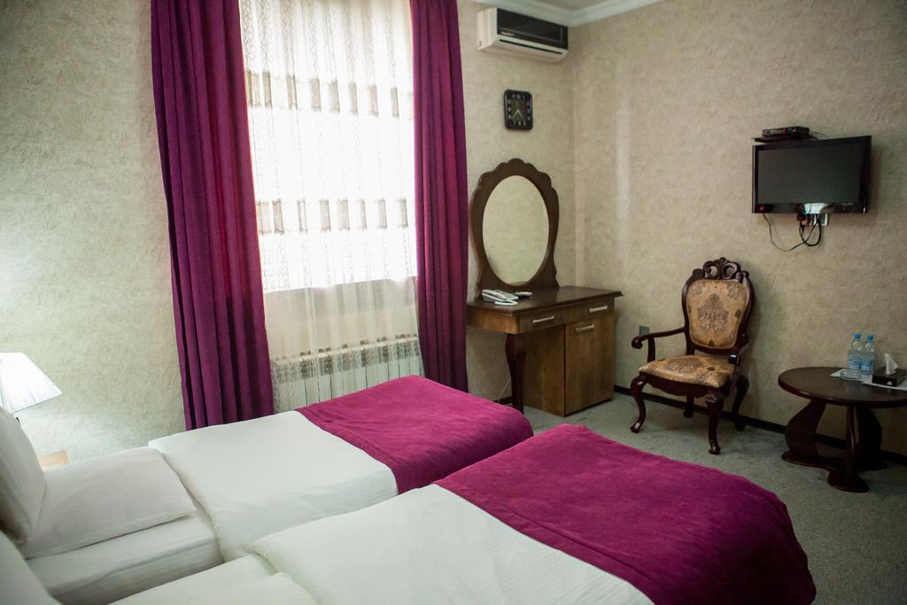 Issam Hotel & Spa Шеки Экстерьер фото